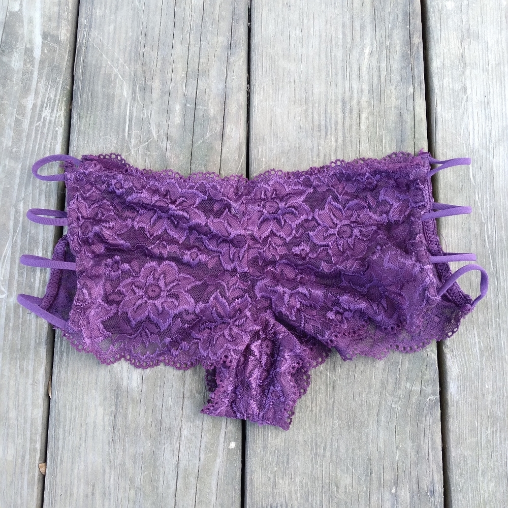 SOLD - NWOT - Lacey Cheeky Panties